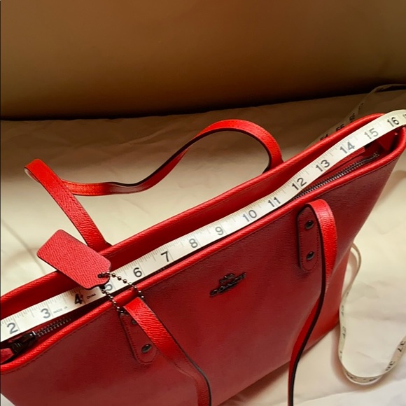 Coach purse - Picture 2 of 7